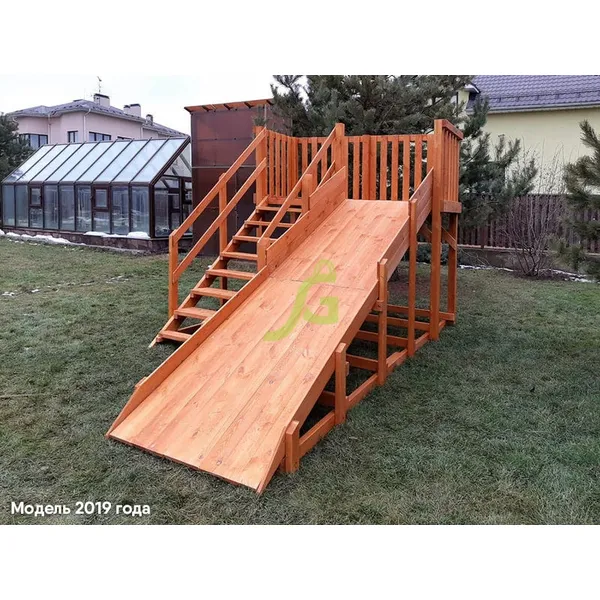 Деревянная зимняя горка ‘IgraGrad Snow Fox’, скат 4 м Деревянная зимняя горка ‘IgraGrad Snow Fox’, скат 4 м