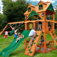 Спортивно-игровой комплекс GORILLA (PLAYNATION) «РАССВЕТ» с качелями, пластиковой горкой и песочницей.