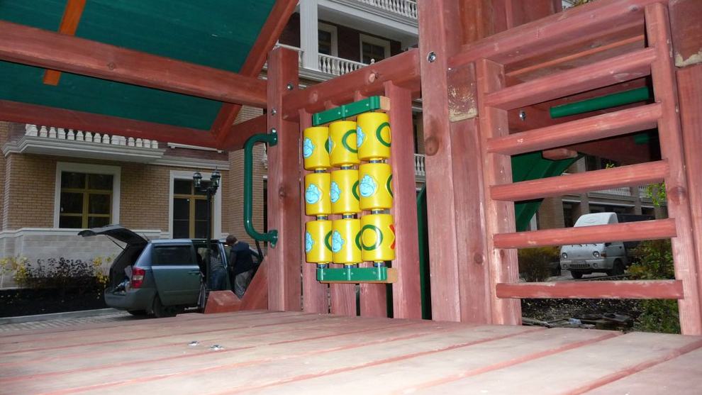 Спортивно-игровой комплекс «КОРОЛЕВСТВО Deluxe» Спортивно-игровой комплекс «КОРОЛЕВСТВО Deluxe»