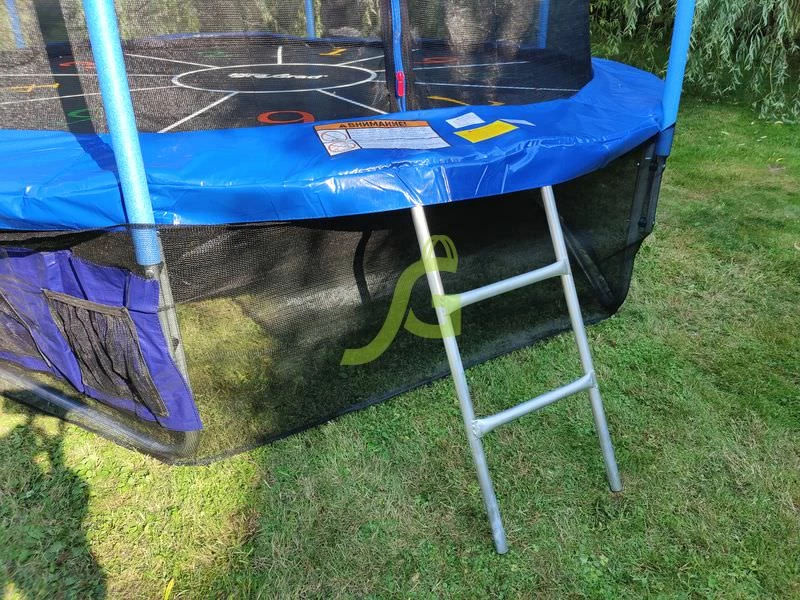 Батут с защитной сеткой IgraGrad Classic 305 см (10 ft) Батут с защитной сеткой IgraGrad Classic 305 см (10 ft)