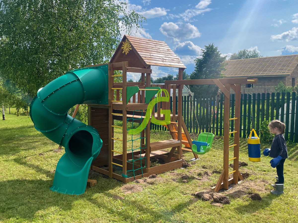 Детская площадка IgraGrad Крафт Pro 4 с трубой мод.2 Детская площадка IgraGrad Крафт Pro 4 с трубой мод.2