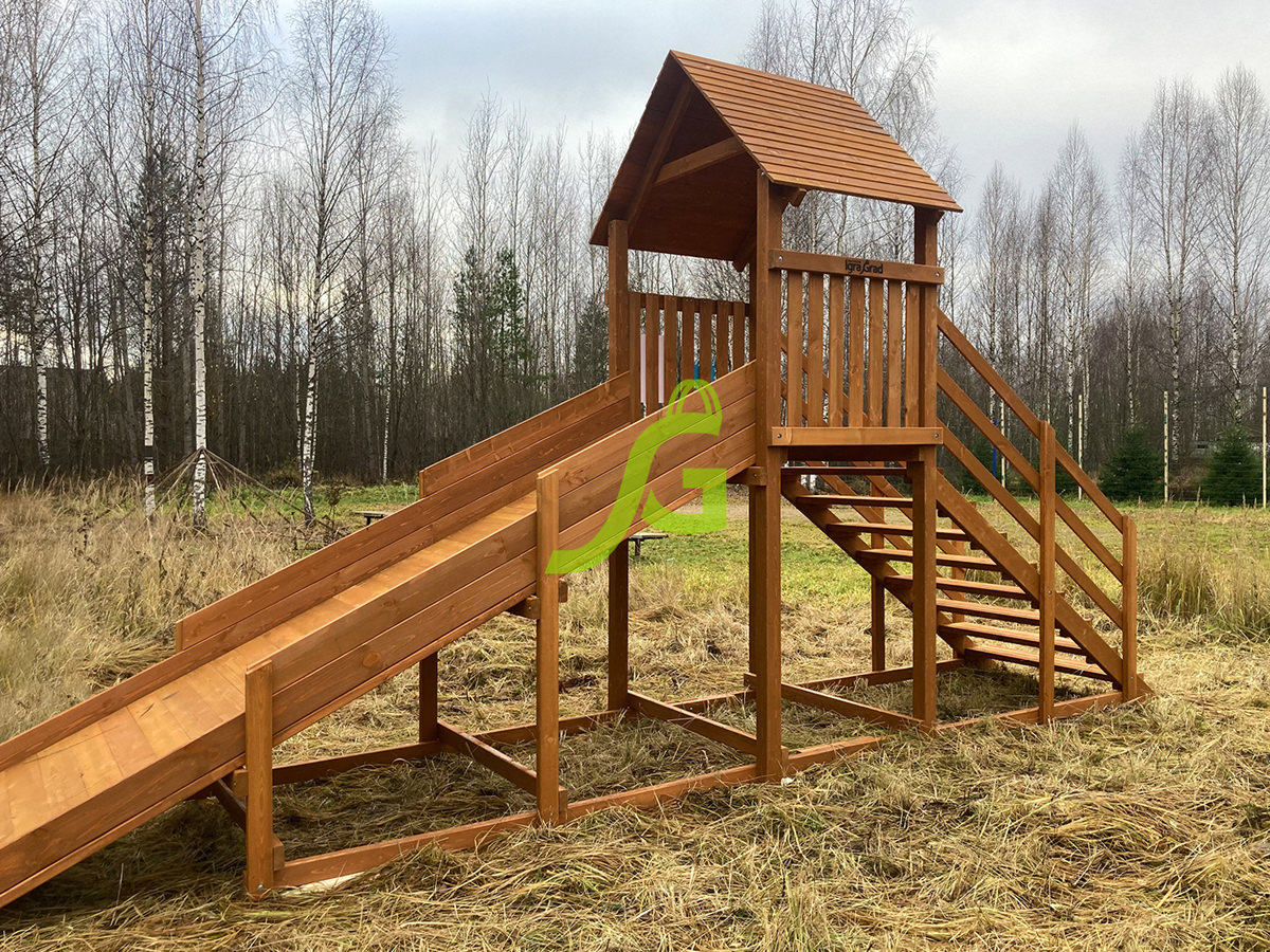 Заливная горка “IgraGrad Snow Fox Start с крышей”, скат 4 м Заливная горка “IgraGrad Snow Fox Start с крышей”, скат 4 м