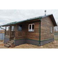 Облицовка каркаса забора планкеном из древесины сибирской лиственницы 2000х90х20мм. с покрытием восковой лазурью цвет ‘орех’