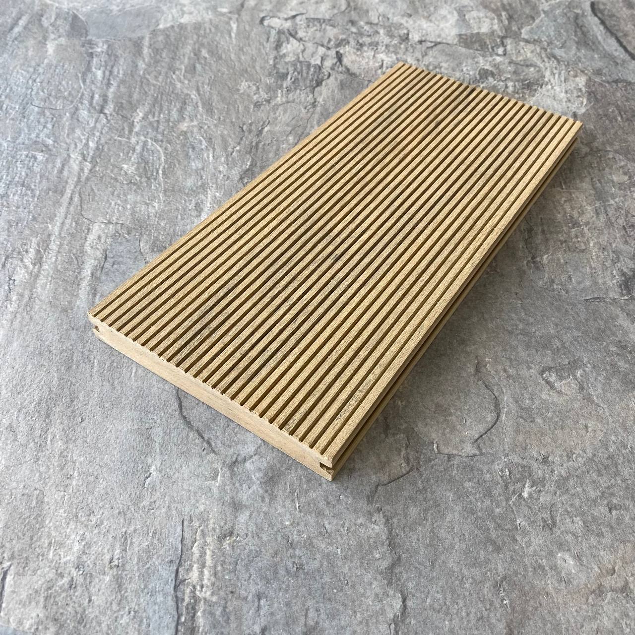 Террасная доска Bruggan Multicolor 160х19х3000 Песок (Sand) Полнотелая Террасная доска Bruggan Multicolor 160х19х3000 Песок (Sand) Полнотелая