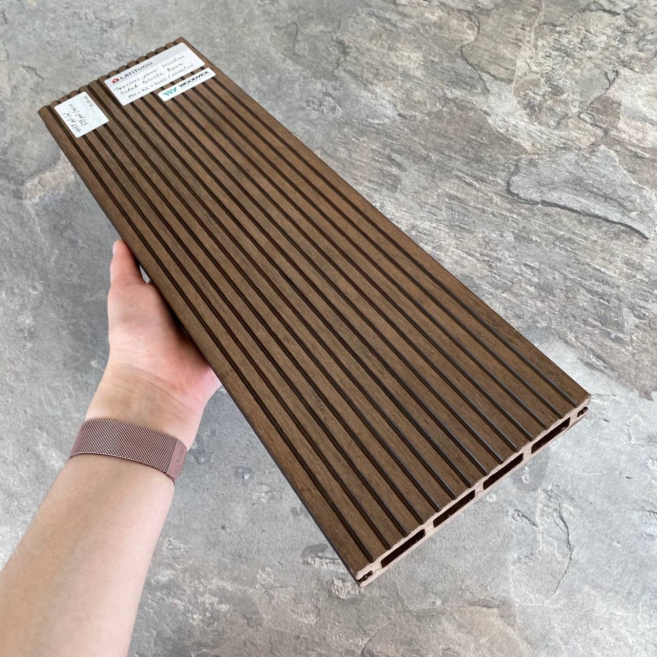 Террасная доска Woodvex Select Colorite 200х22х3000 Венге WIDE Террасная доска Woodvex Select Colorite 200х22х3000 Венге WIDE